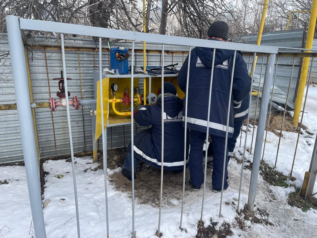 Вы сейчас просматриваете В Алматы, в мкр “Горный гигант” восстановлено давления газа